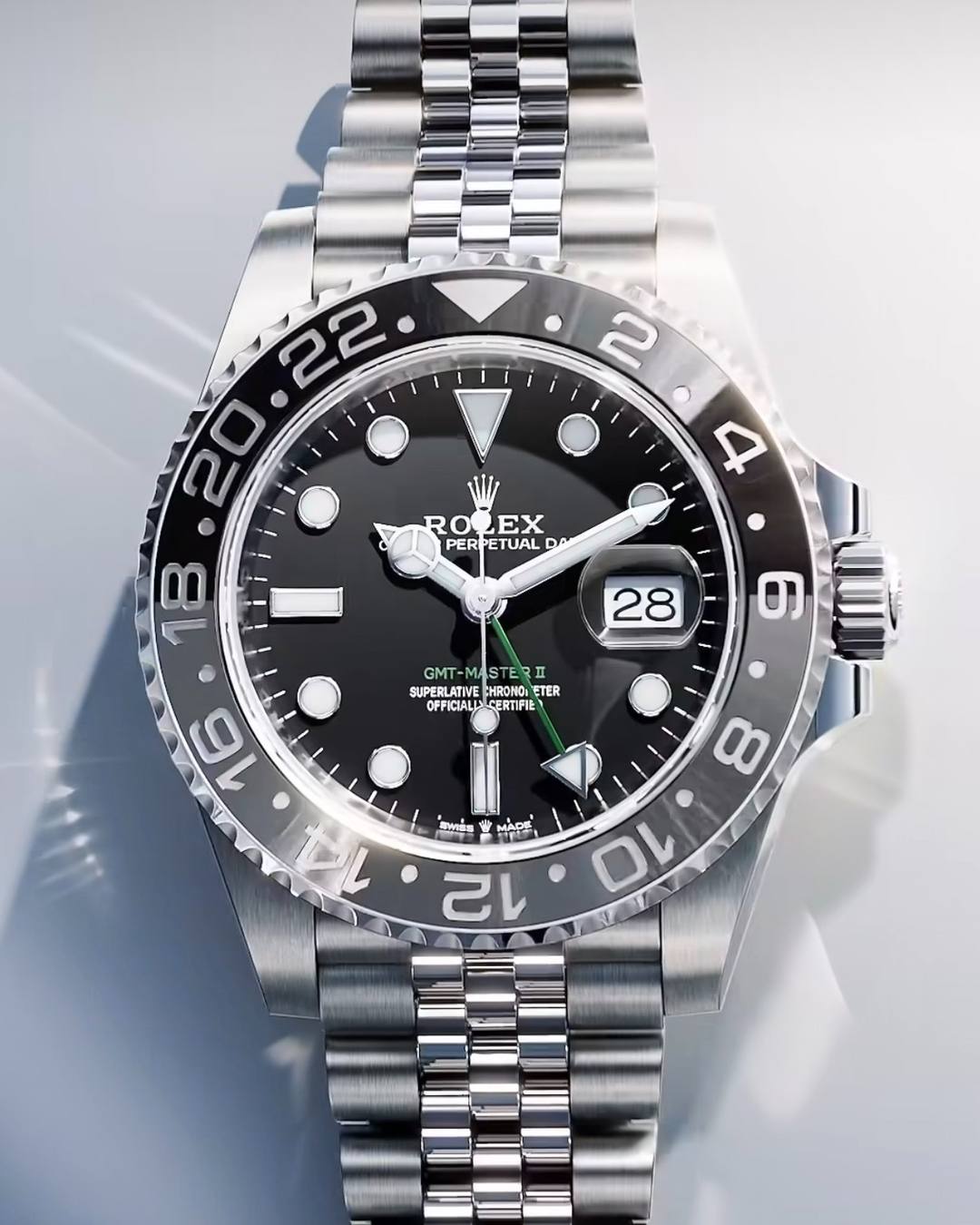 🦇 ROLEX GMT MASTER II BRUCE WAYNE 126710GRNR🦇